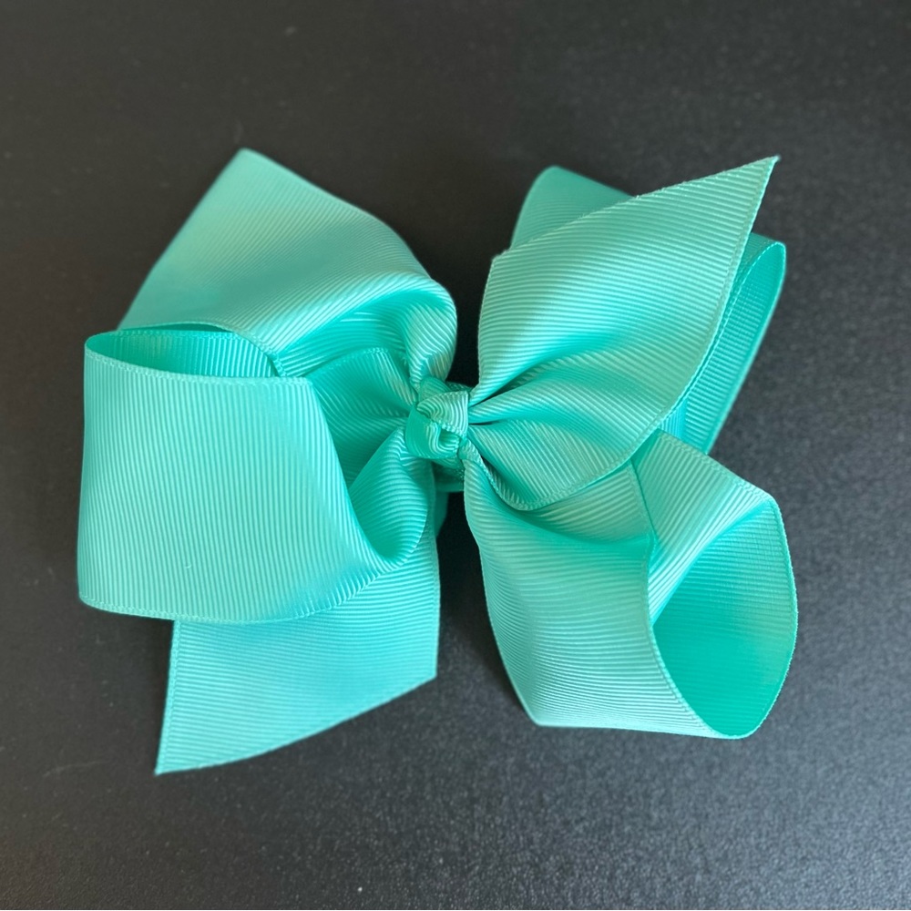 Elastic headband hair bow